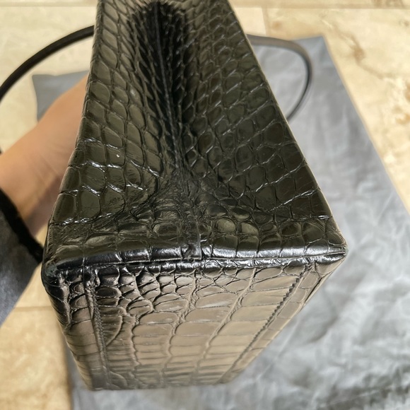 RARE BALENCIAGA Preowned Everyday XXS Shopping Tote Black embossed crocodile - Picture 9 of 16